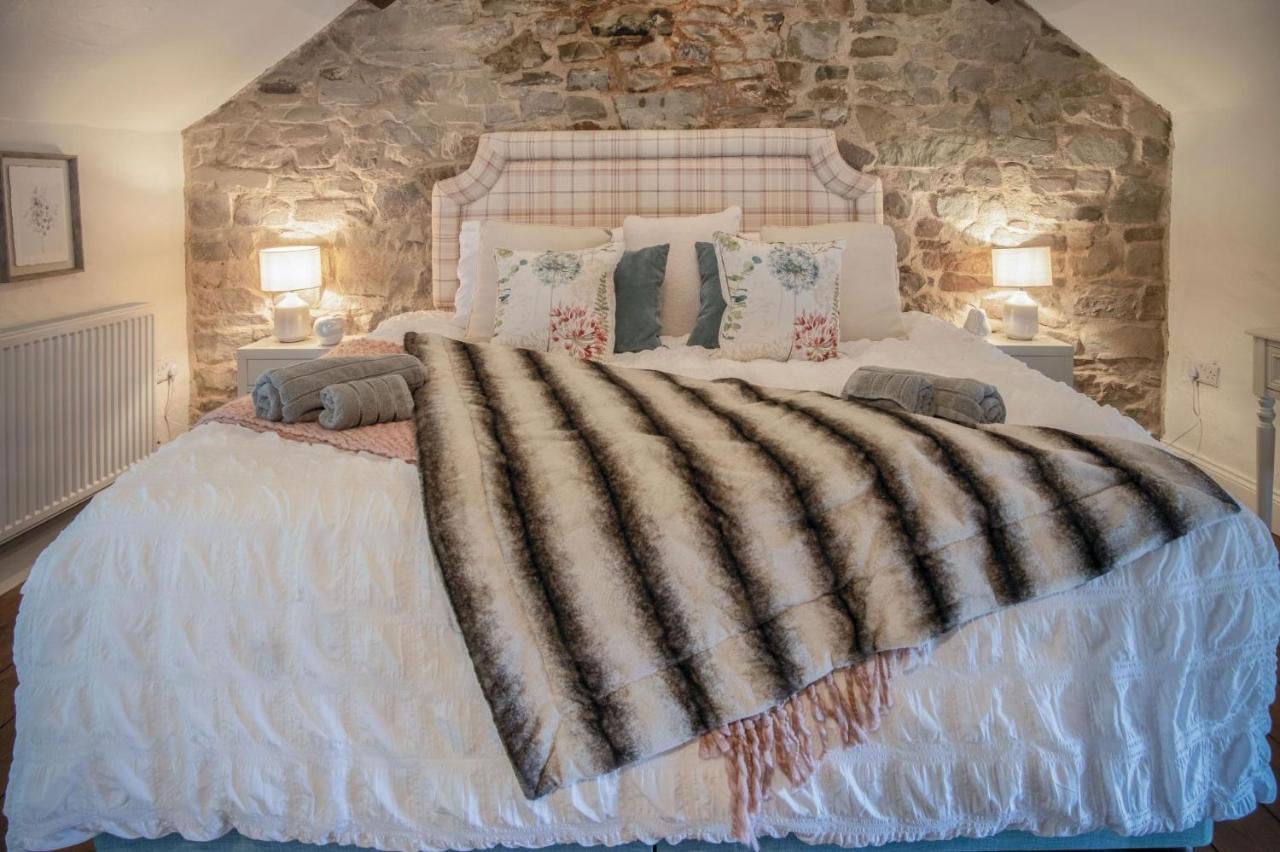 The Lodge - 2 Bedroom Cottage - Princes Gate Ludchurch Buitenkant foto