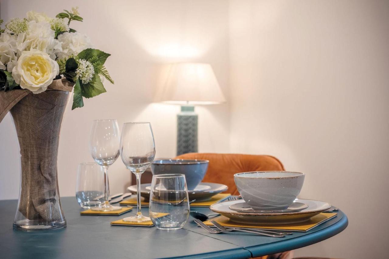 The Lodge - 2 Bedroom Cottage - Princes Gate Ludchurch Buitenkant foto