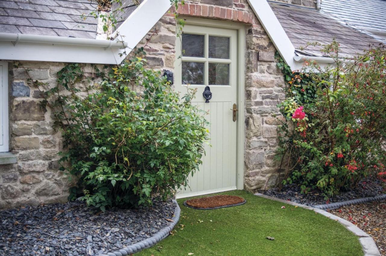 The Lodge - 2 Bedroom Cottage - Princes Gate Ludchurch Buitenkant foto
